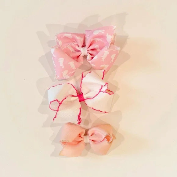 Girls Moonstitch Hair Bows - Picture 1 of 6